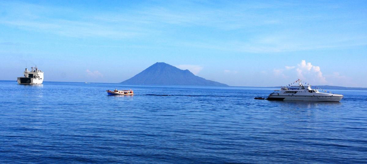 Exciting Experiences in and around Manado