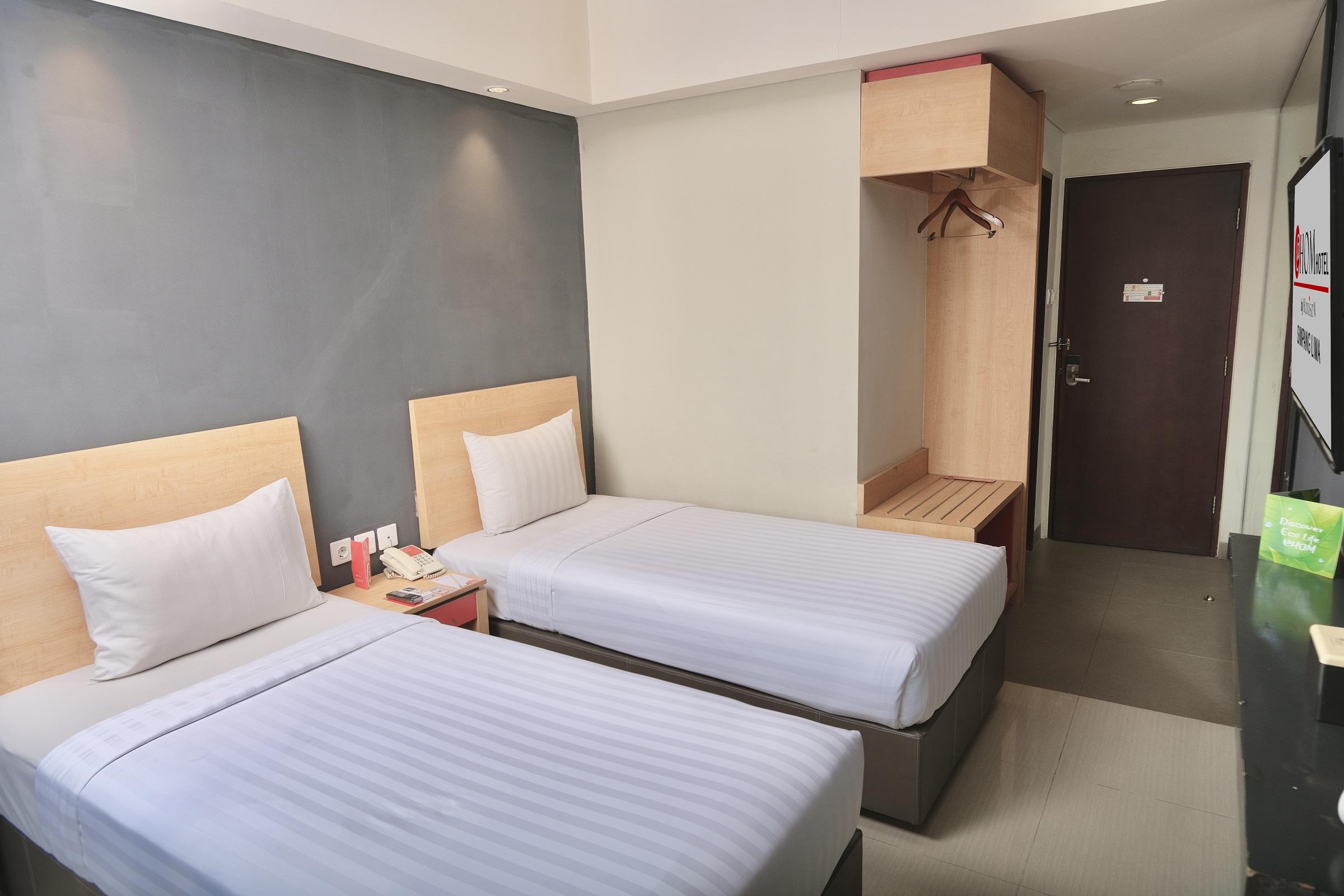 Hotel @HOM Semarang by Horison