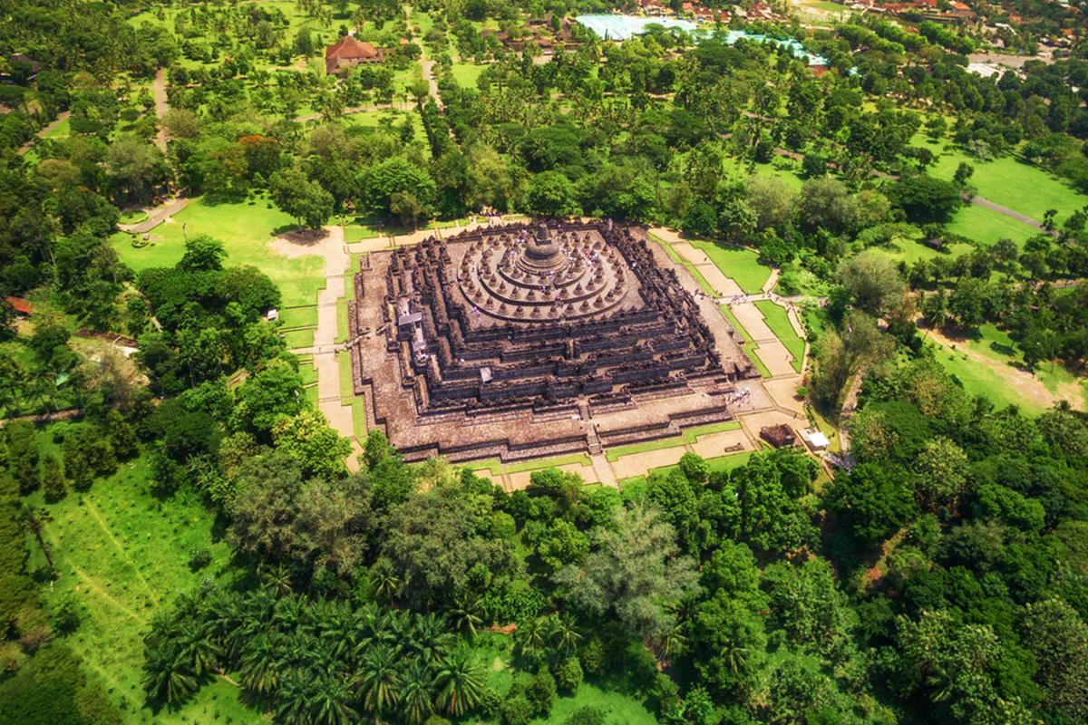 Candi Borobudur, Pusaka Kolosal Magelang, Jawa Tengah