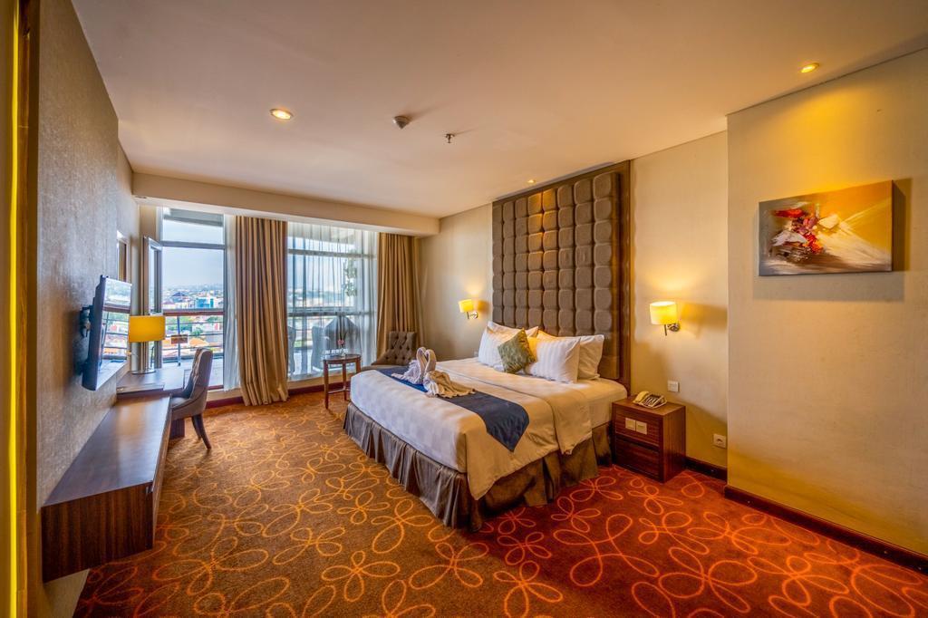 MG Setos Hotel